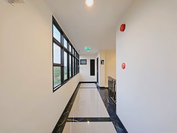 Maraya Residence,,2 star