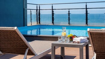 sokcho wandjiseda spa poolvilla