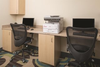 La Quinta Inn & Suites By Wyndham Grand Forks,Grand Forks County>>Grand Forks,3 star