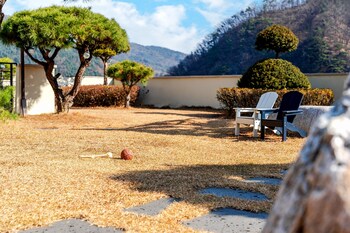 Gapyeong Meongstay Pension,,3 star