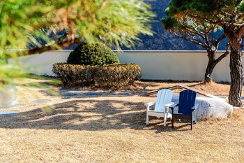 Gapyeong Meongstay Pension,,3 star