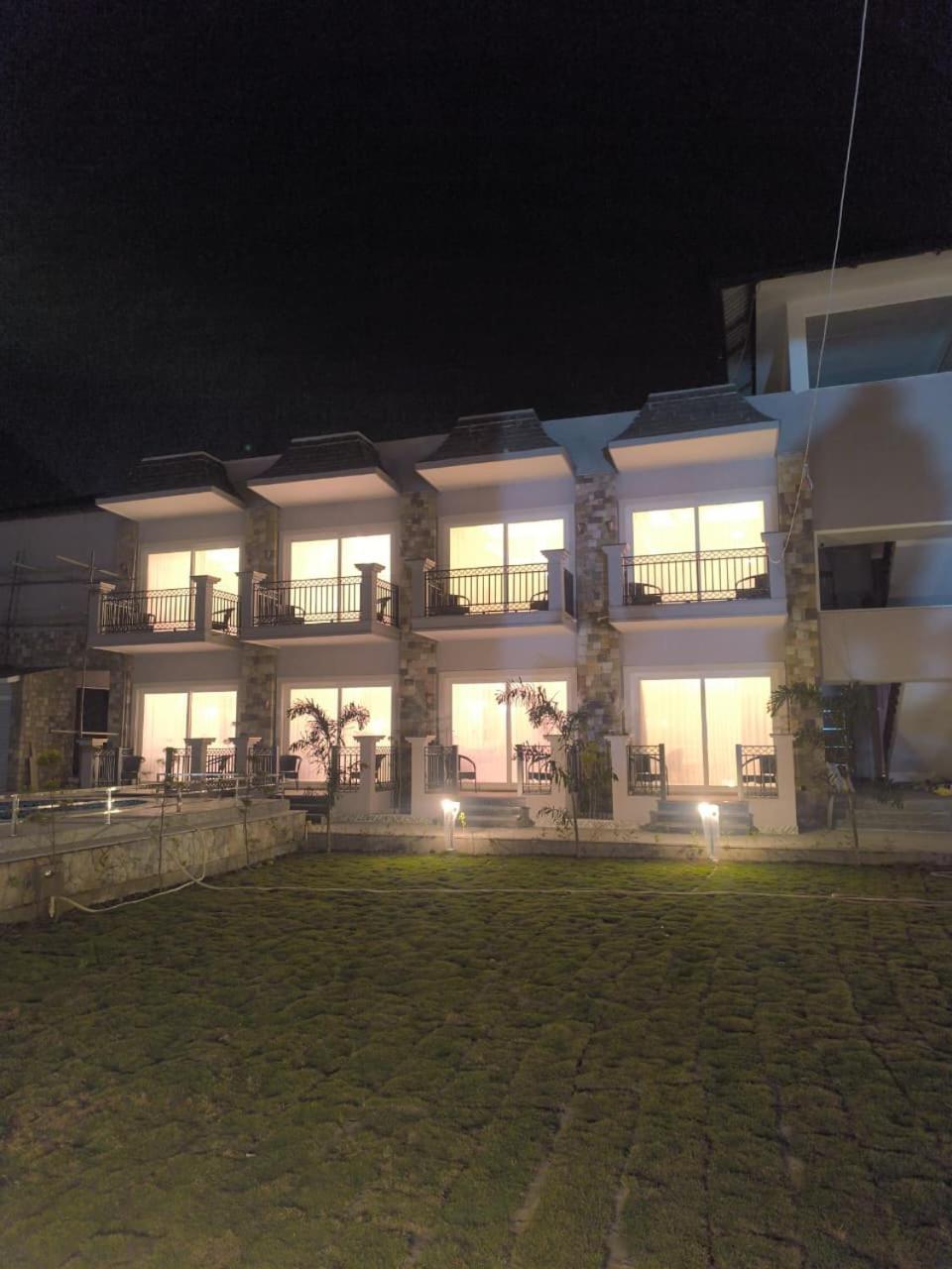 amritara chakra river resort