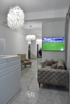 hotel monica