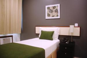 infinity copacabana hotel