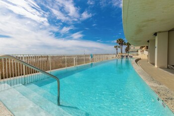 island tower 903