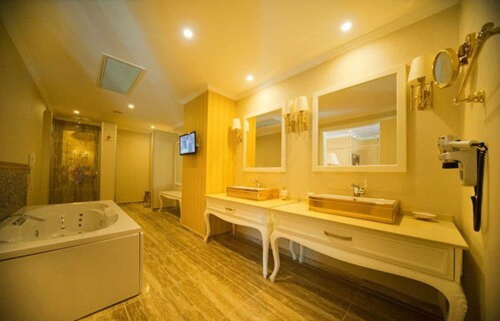 grand gocek hotel
