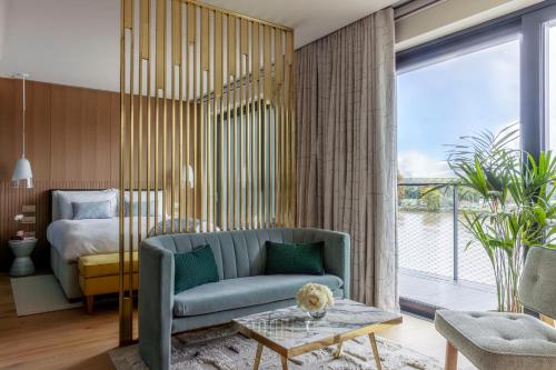 fulham pier hotel