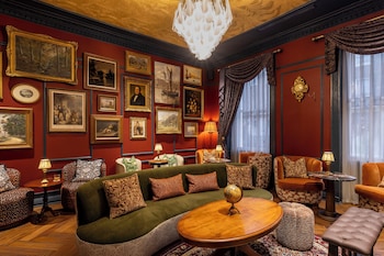 Bertrand's Townhouse,,4 star
