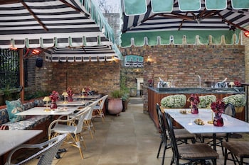 bertrands townhouse