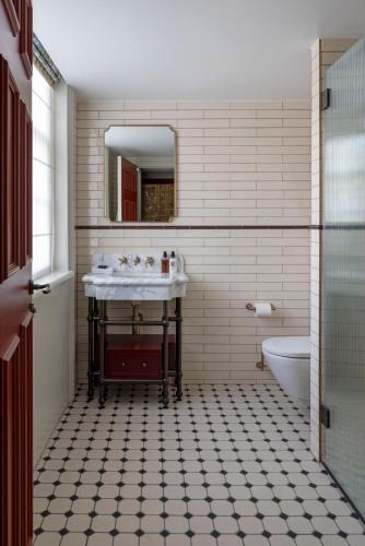 bertrands townhouse