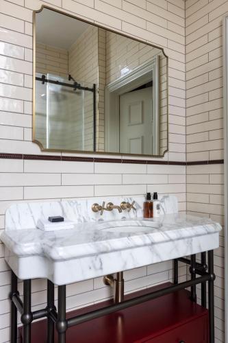 bertrands townhouse