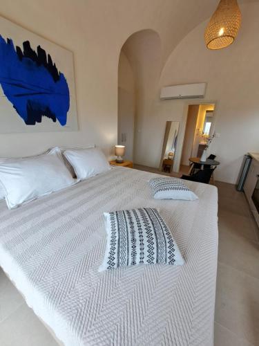 apeiron akrotiri by apeiron hotels