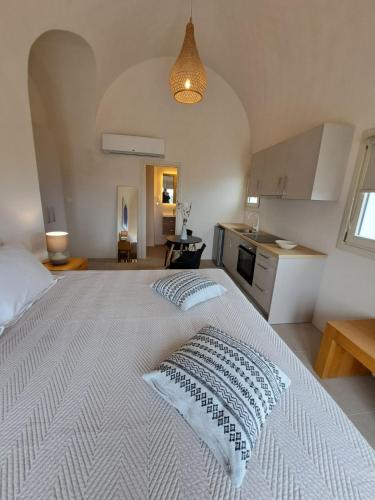 apeiron akrotiri by apeiron hotels