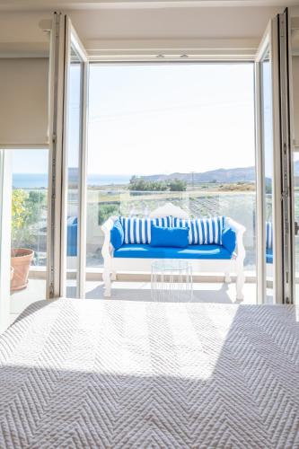 apeiron akrotiri by apeiron hotels