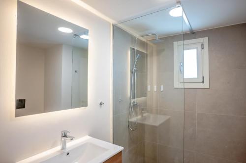 apeiron akrotiri by apeiron hotels