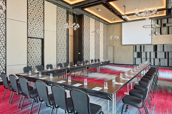 radisson red cebu mandaue