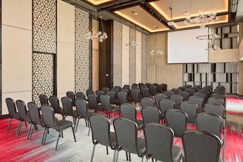 radisson red cebu mandaue