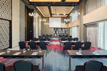 radisson red cebu mandaue