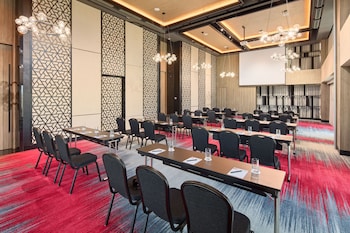 radisson red cebu mandaue
