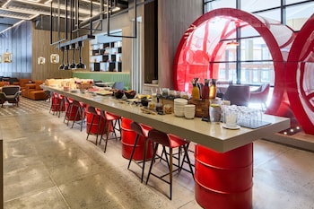 radisson red cebu mandaue