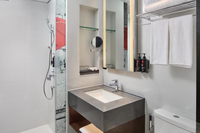 radisson red cebu mandaue