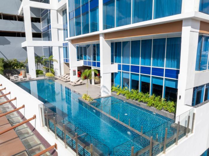 radisson red cebu mandaue