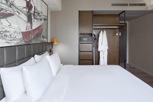 radisson red cebu mandaue