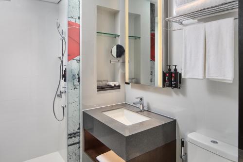 radisson red cebu mandaue
