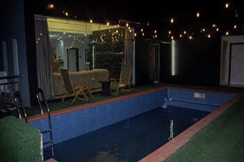 Tredview Hotel And Suites,,3 star