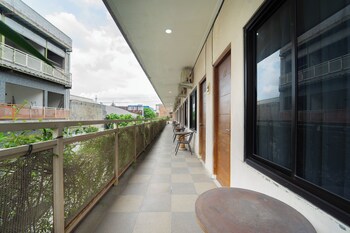 dominic inn semarang by arba