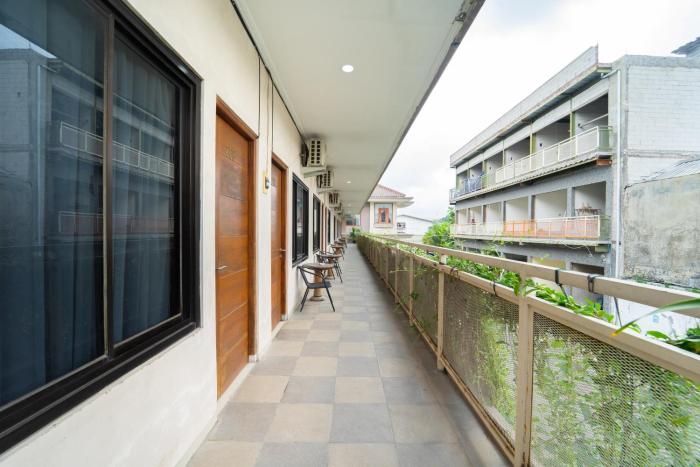 dominic inn semarang by arba