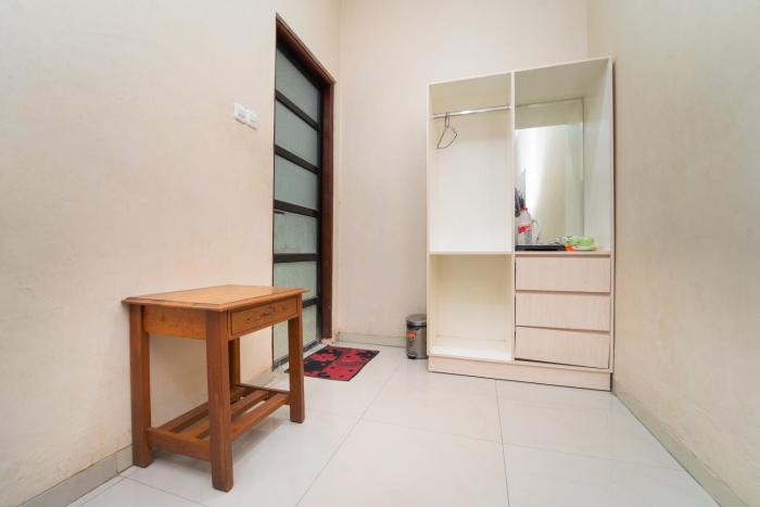 dominic inn semarang by arba