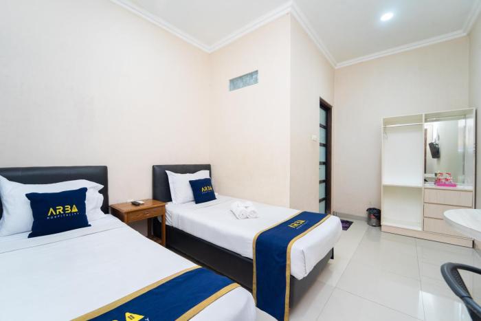 dominic inn semarang by arba