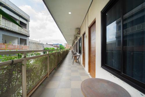 dominic inn semarang by arba
