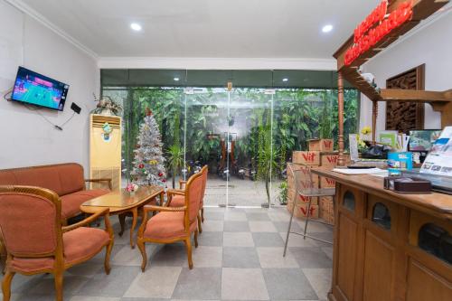 dominic inn semarang by arba
