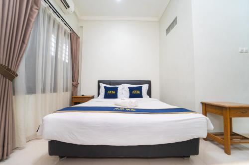 dominic inn semarang by arba