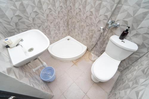dominic inn semarang by arba