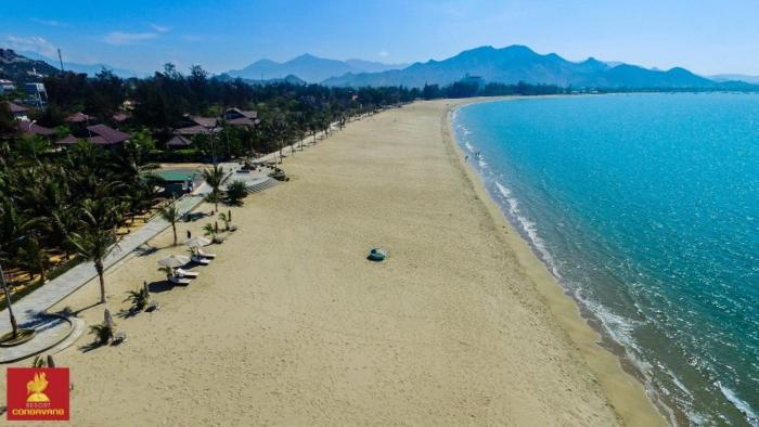 salt and wind living phan rang beachfront