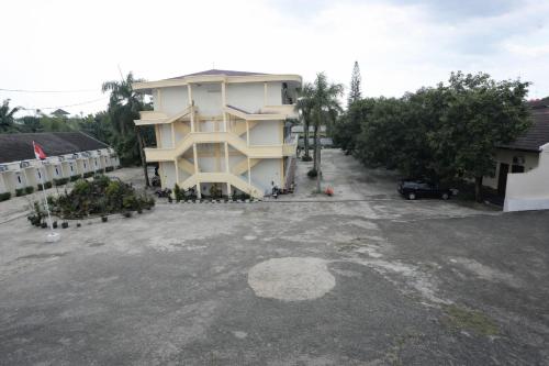 hotel danau indah by arba