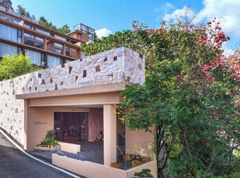 zhangjiajie shisuji hotel zhangjiajie national forest park avatar scenic area branch