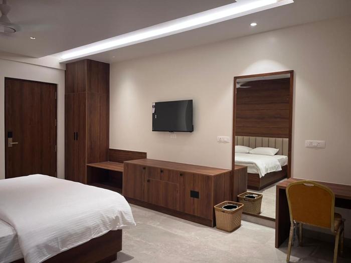 the heritage convention hall and rooms