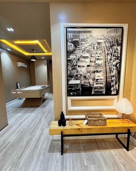 phibs luxury homes