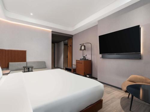 novotel tangerang bsd city