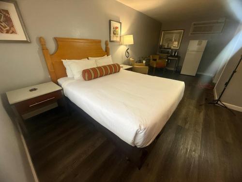 naval suites by fairbridge