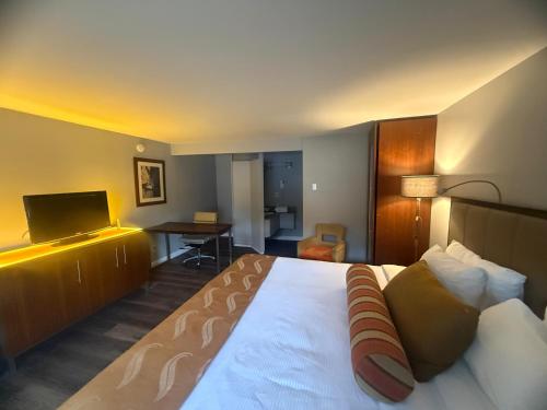 Naval Suites By Fairbridge,,2 star
