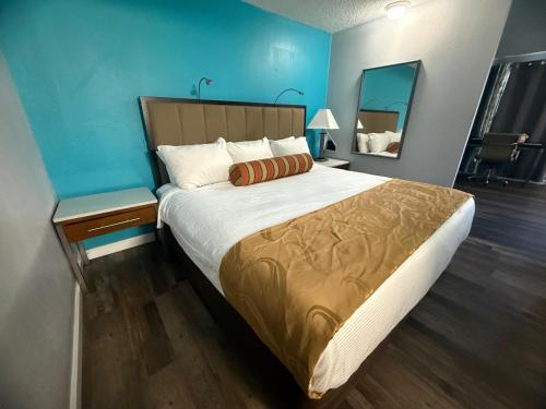 naval suites by fairbridge