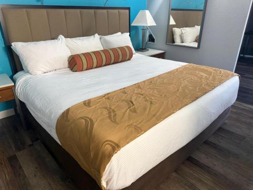 naval suites by fairbridge
