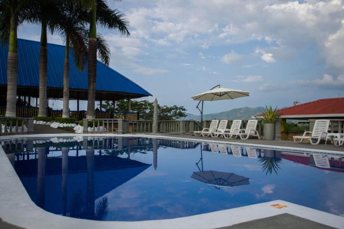 hotel san antonio del cerro