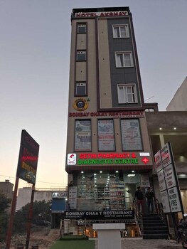 hotel akshay