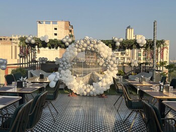 hotel akshay